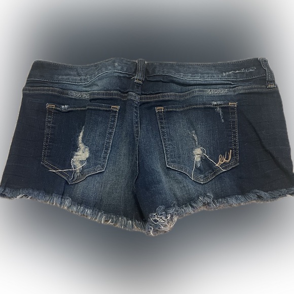 Express Cut-off Jean Shorts - Picture 2 of 3